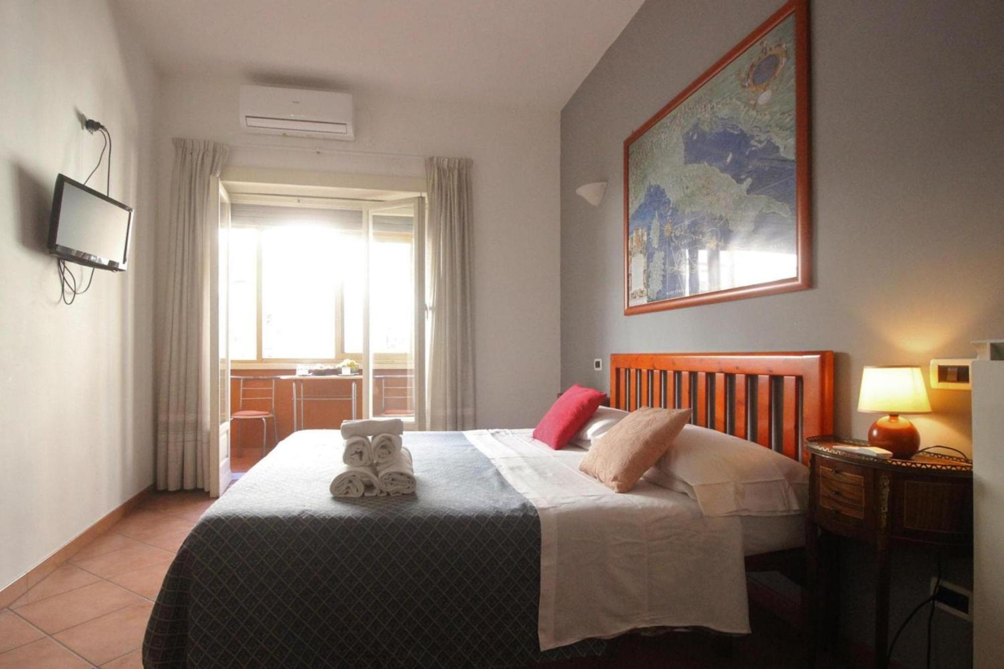 Holiday Flat In Central Location In Apartment Rom